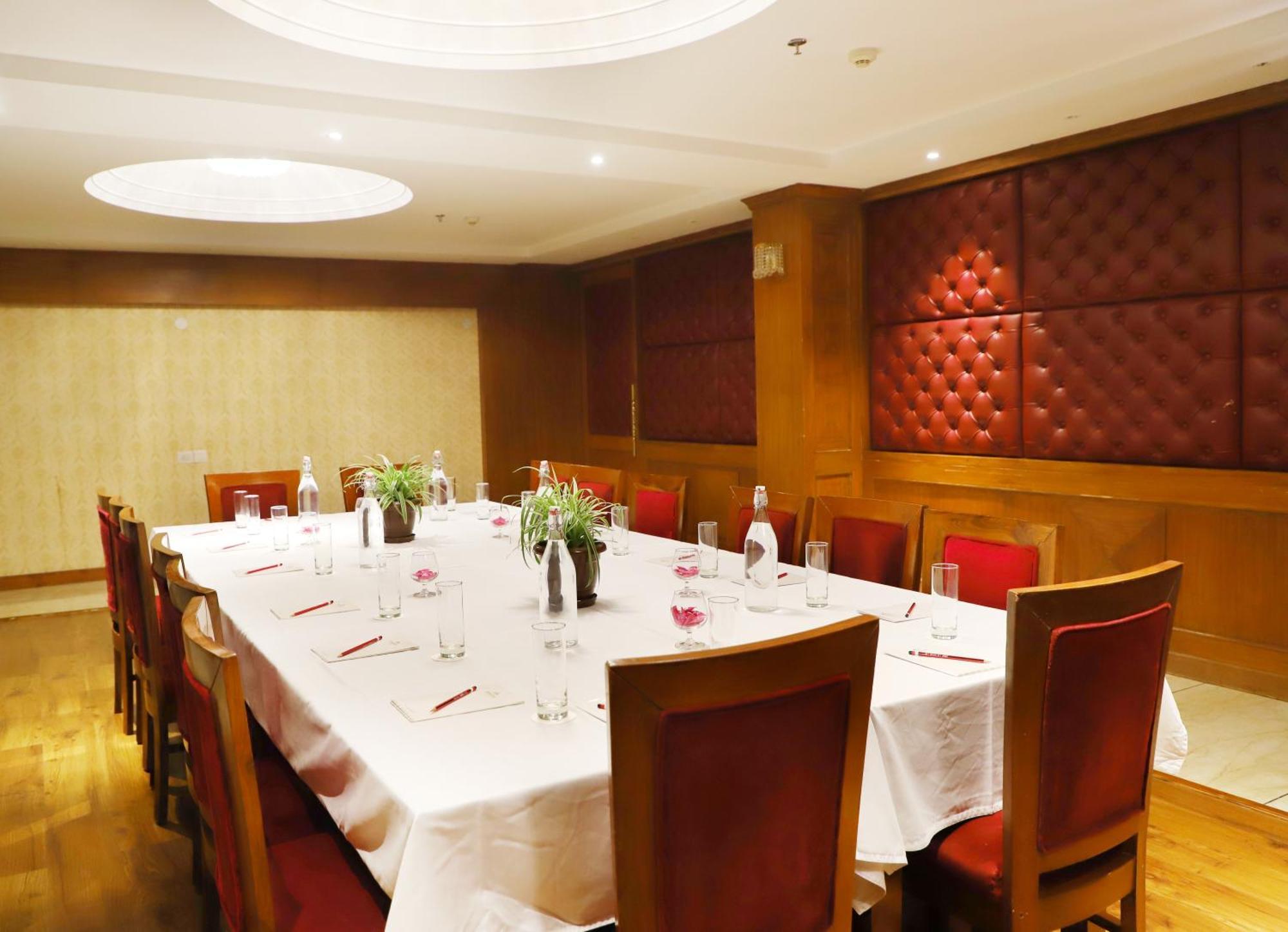 Deventure Shimla Hills Hotel Kandaghat Luaran gambar