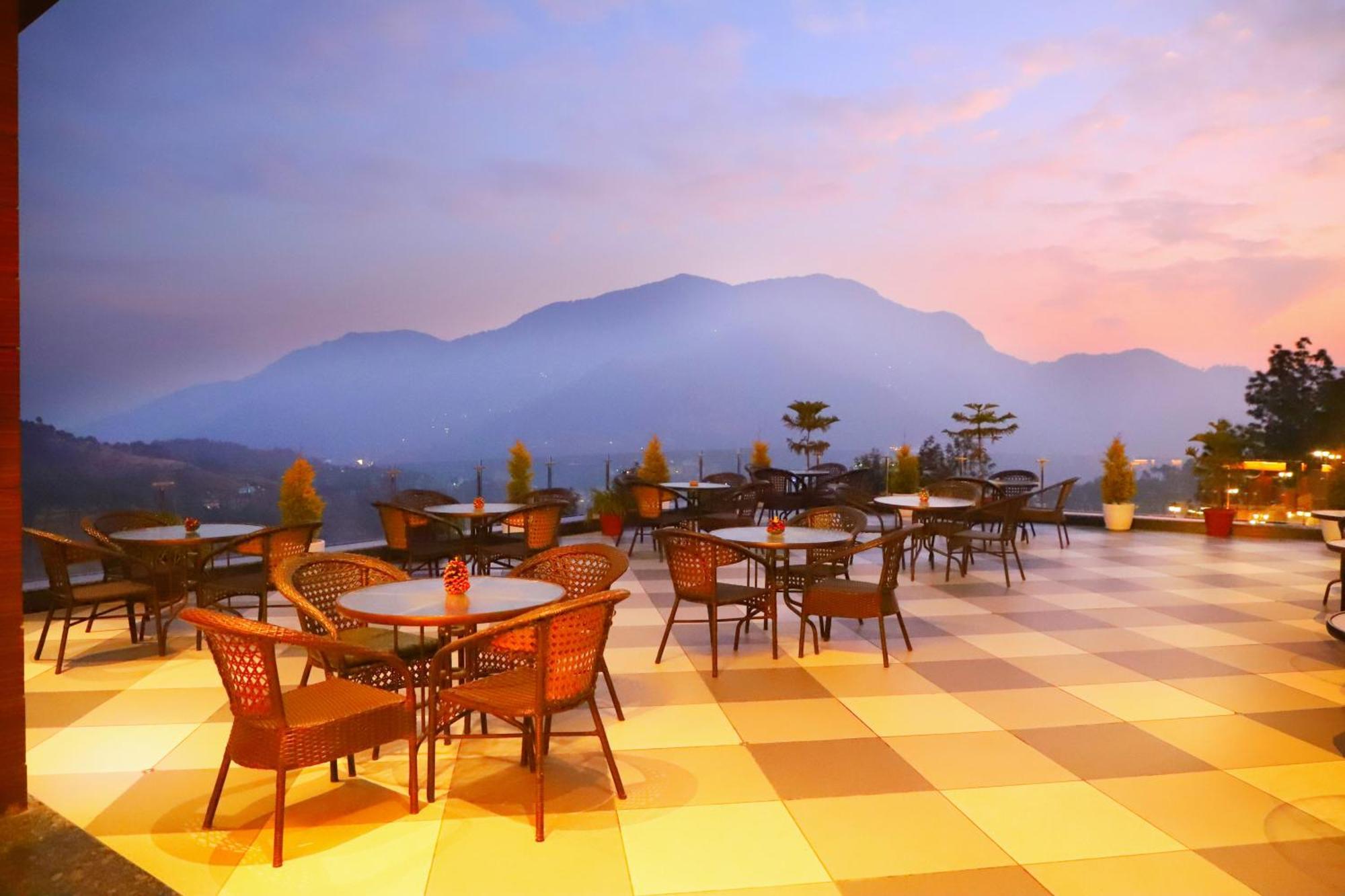 Deventure Shimla Hills Hotel Kandaghat Luaran gambar