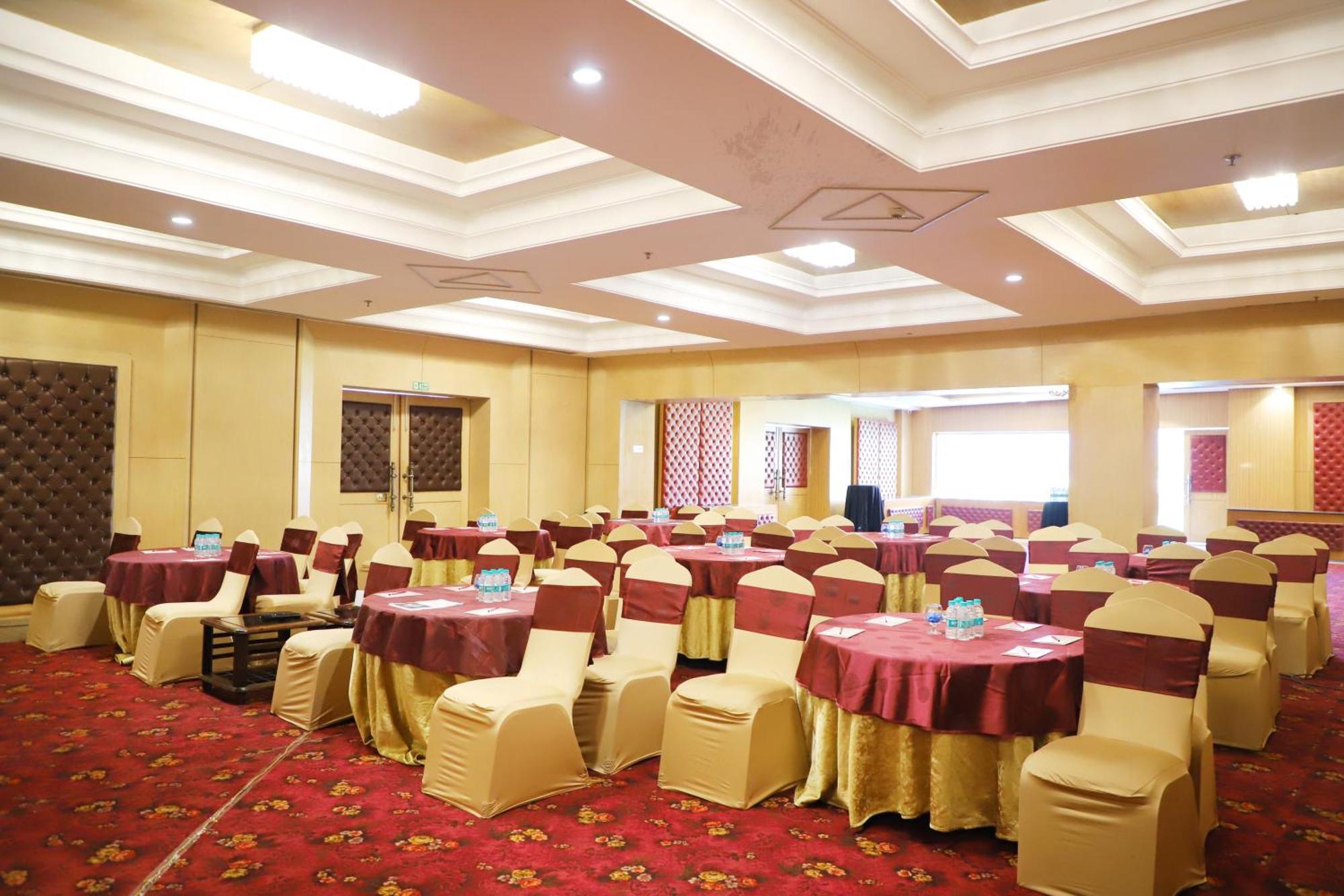 Deventure Shimla Hills Hotel Kandaghat Luaran gambar