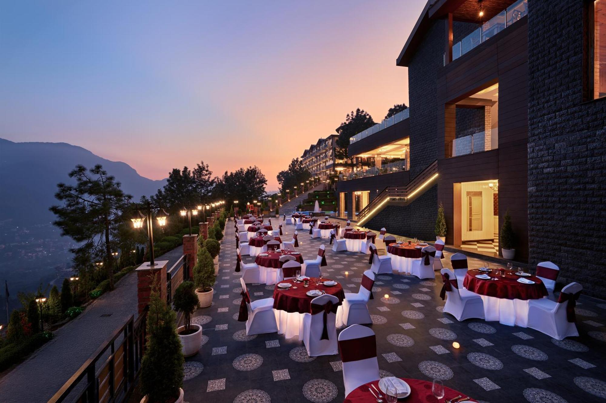 Deventure Shimla Hills Hotel Kandaghat Luaran gambar