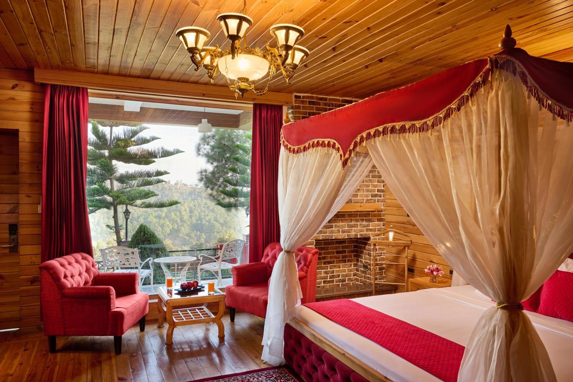 Deventure Shimla Hills Hotel Kandaghat Luaran gambar