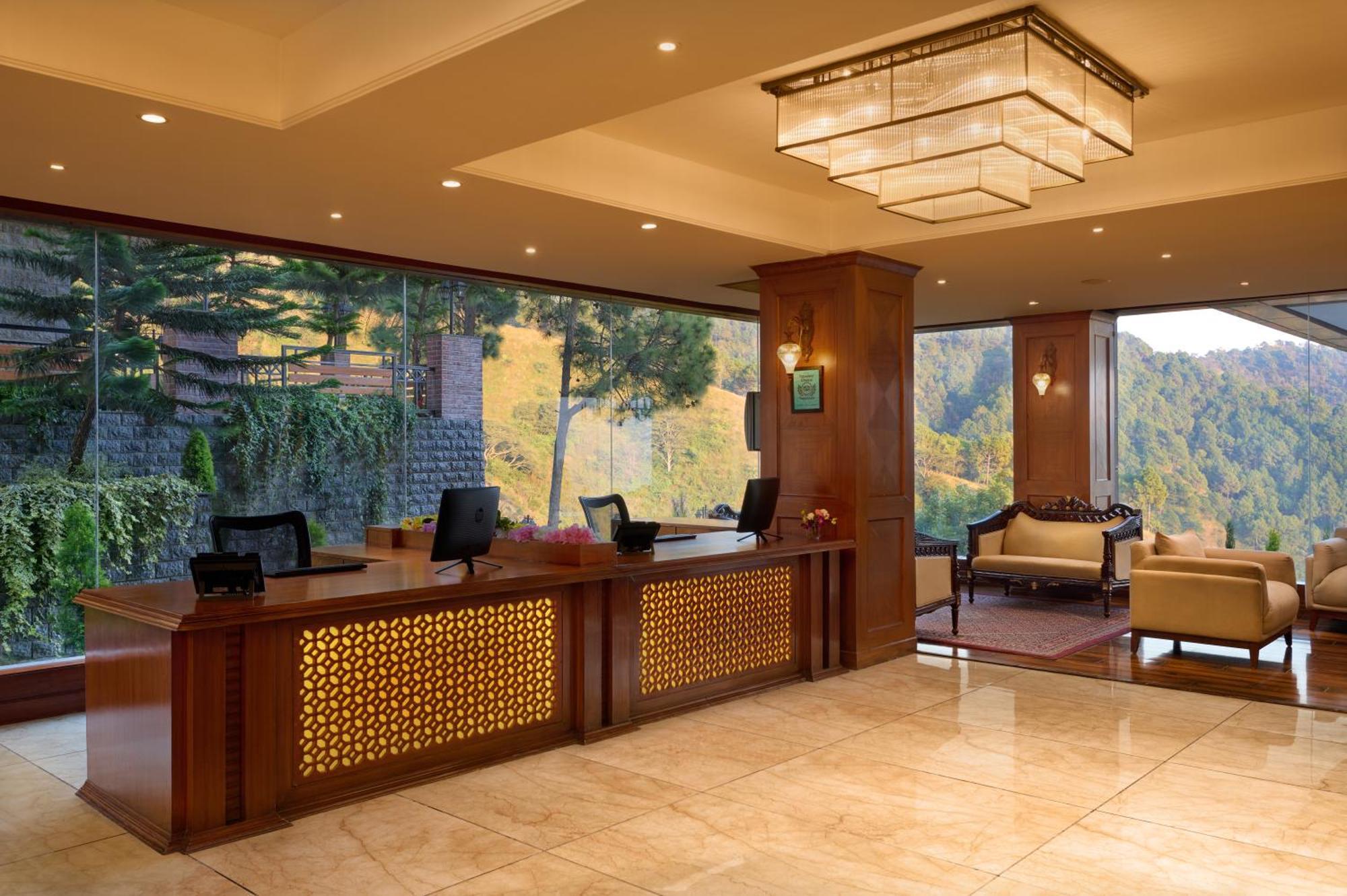 Deventure Shimla Hills Hotel Kandaghat Luaran gambar