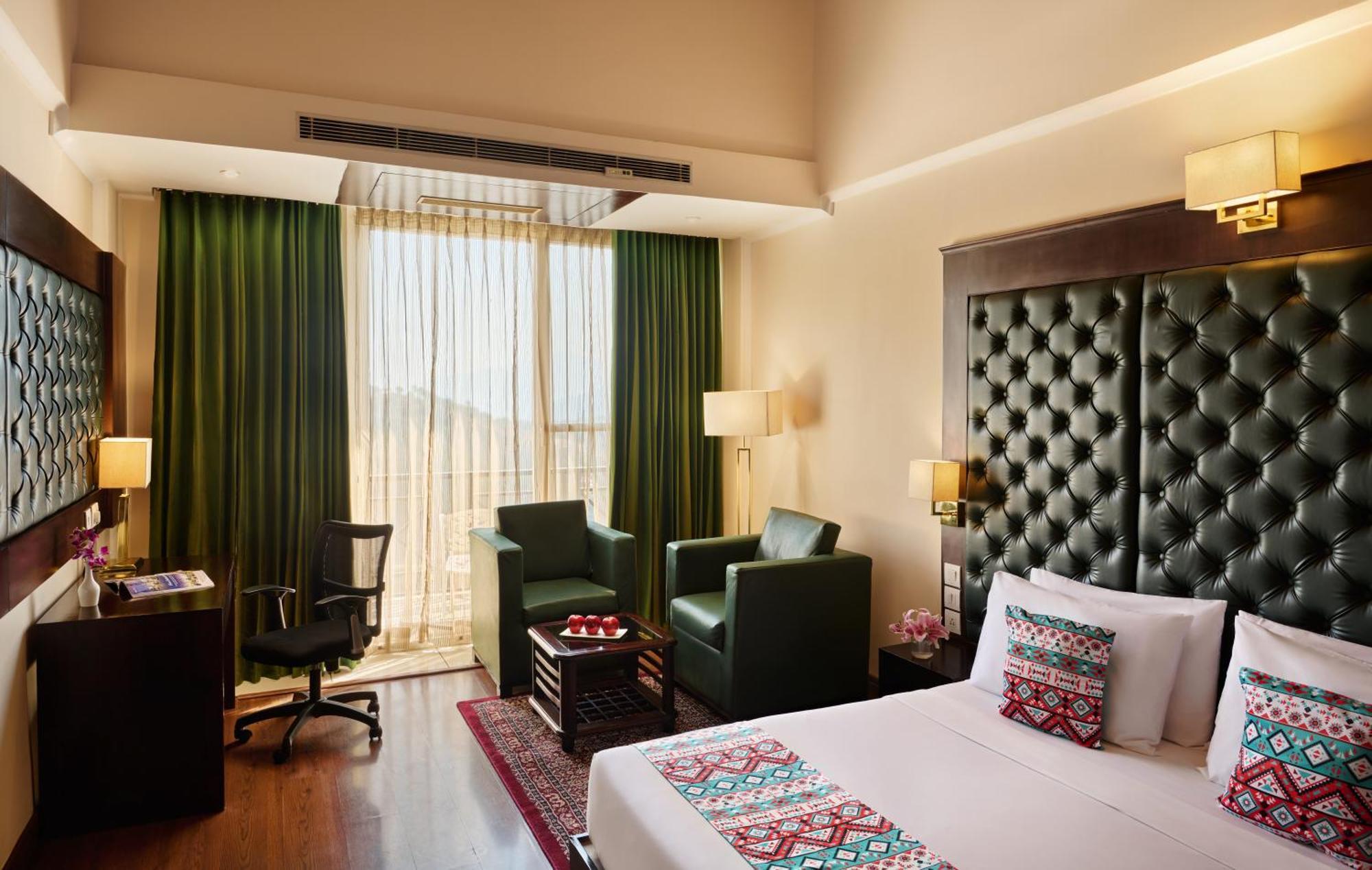 Deventure Shimla Hills Hotel Kandaghat Luaran gambar