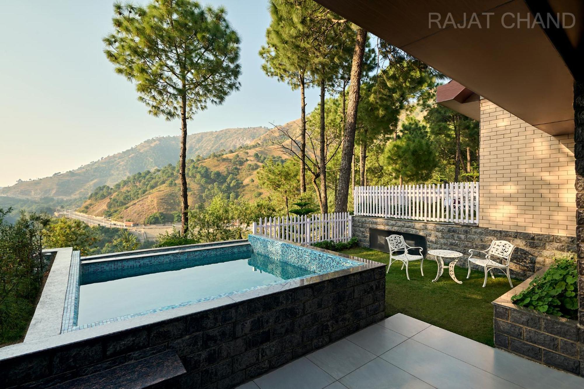 Deventure Shimla Hills Hotel Kandaghat Luaran gambar