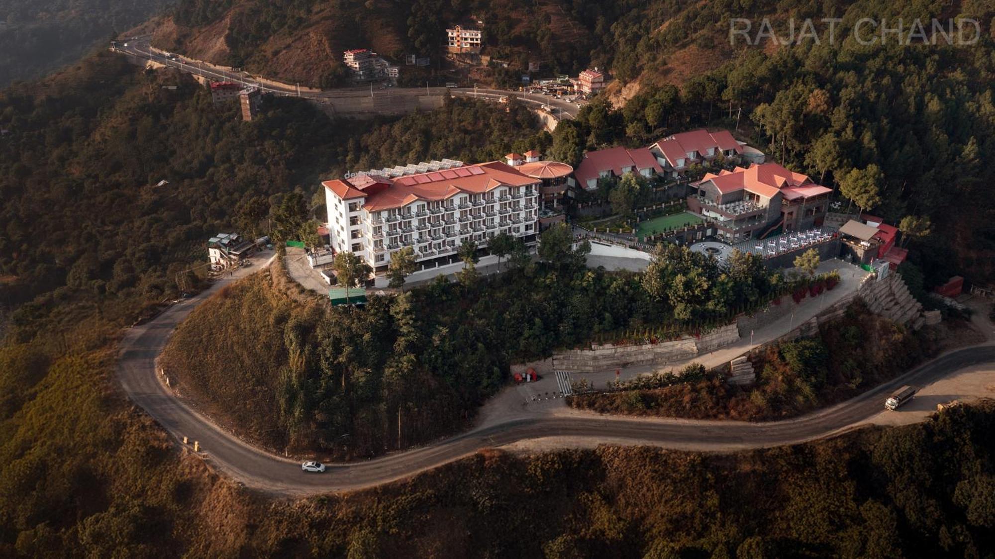 Deventure Shimla Hills Hotel Kandaghat Luaran gambar